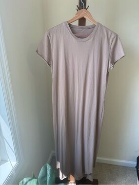 Frank & Eileen Relaxed Crew Neck Maxi Dress in Taupe